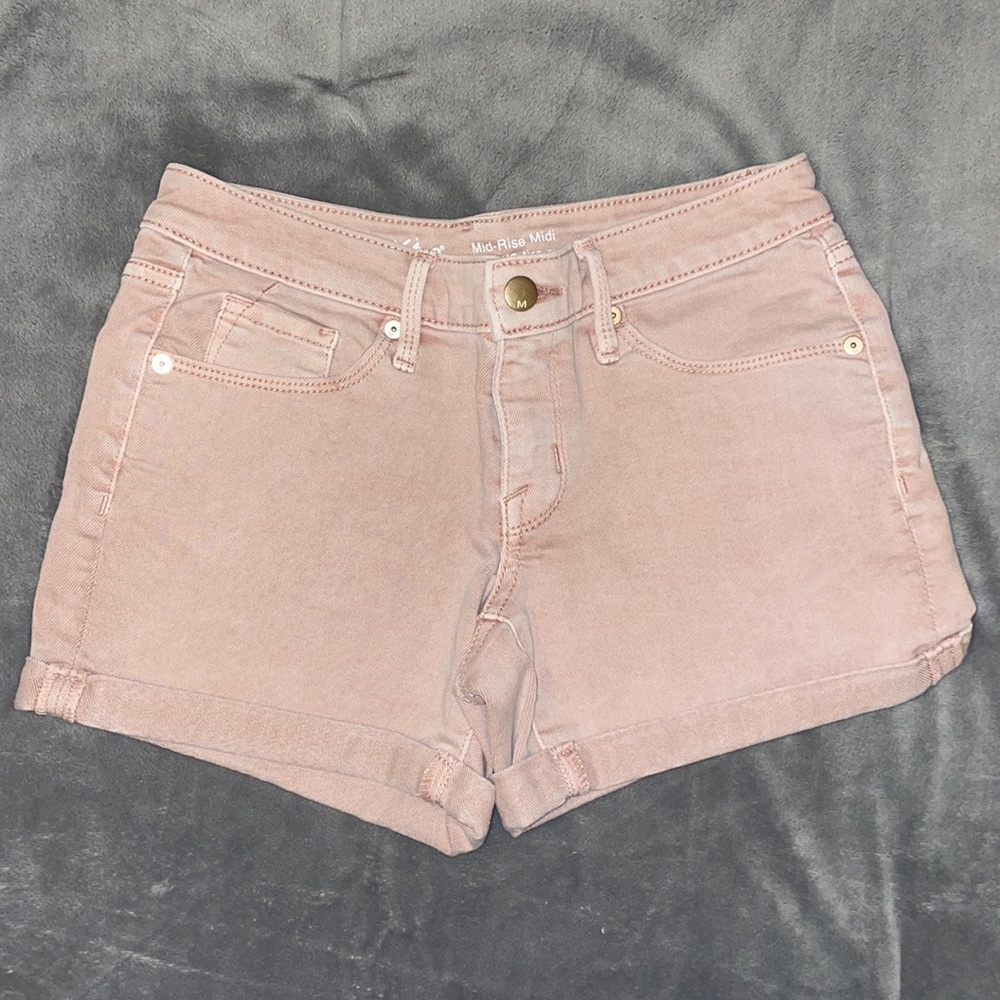 Pink mid-rise shorts